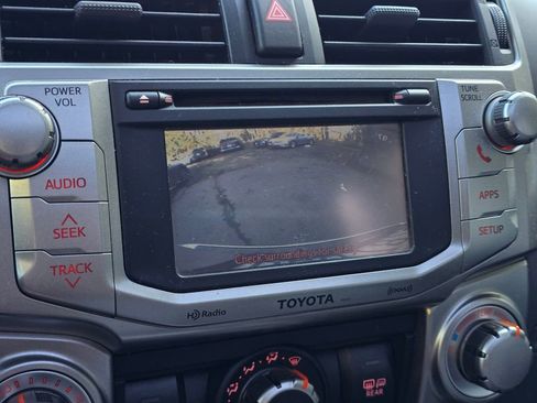 Used 2013 Toyota 4Runner SR5 w/ Convenience Pkg image 7