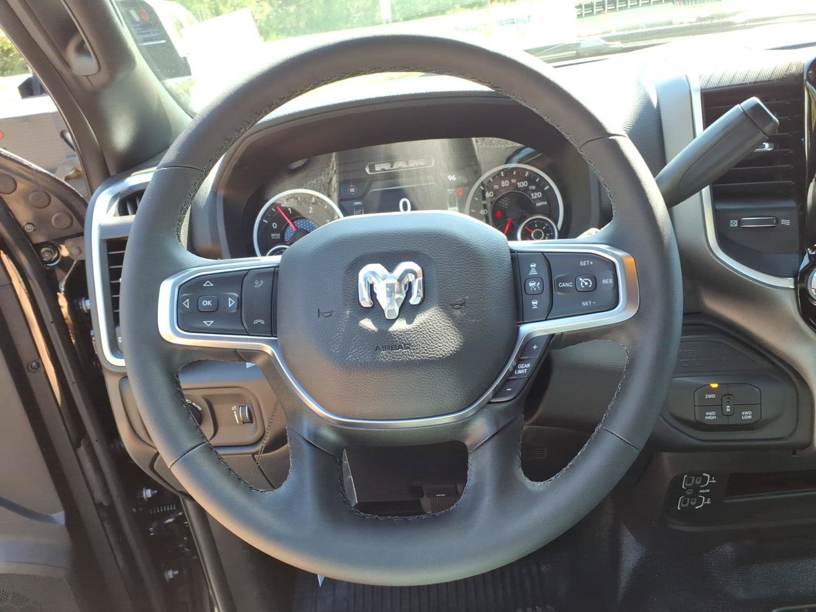 New 2027 RAM 3500 Big Horn AWD/4WD image 19