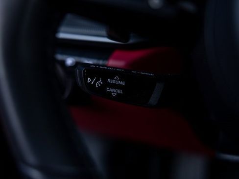 Used 2024 Porsche 911 Carrera 4S image 39