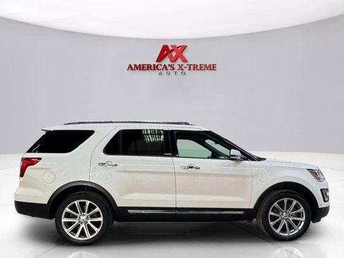 Used 2017 Ford Explorer Limited w/ Equipment Group 301A image 8