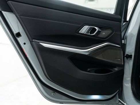 Used 2021 BMW M3 Competition image 26