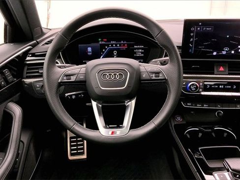 Certified 2022 Audi S4 Premium Plus w/ Premium Plus Package image 5