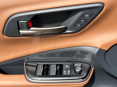 New 2026 Toyota Crown Signia image 24