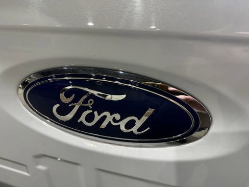 Used 2021 Ford F150 Lariat w/ Equipment Group 502A High image 36