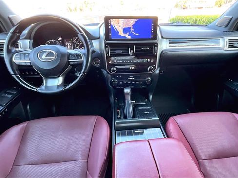 Used 2023 Lexus GX 460 Premium image 16