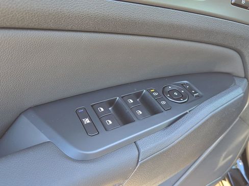 New 2026 Kia Sportage SX FWD image 20