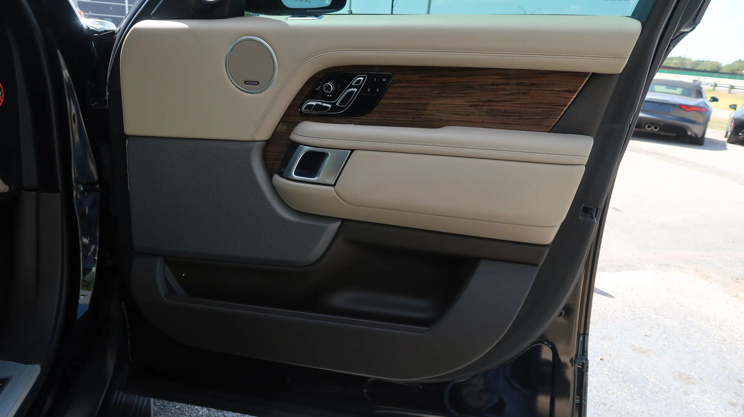 Used 2018 Land Rover Range Rover HSE AWD/4WD image 51