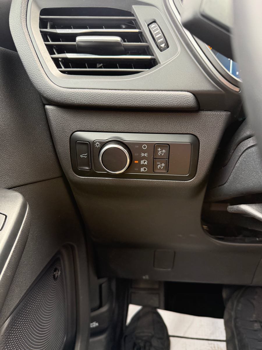 Used 2024 Ford Escape Active w/ Tech Pack #2 AWD/4WD image 24