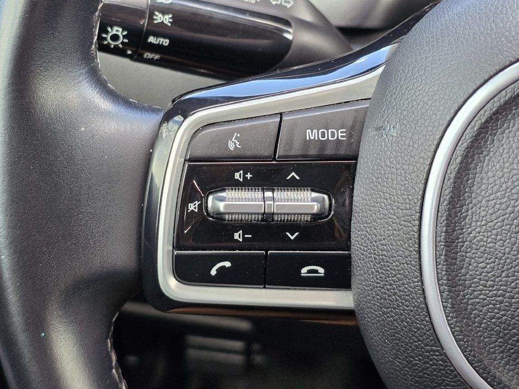 Used 2023 Kia Sorento S w/ Panoramic Sunroof Package FWD image 32