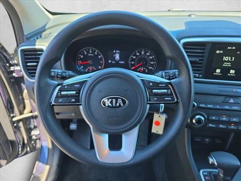 Used 2020 Kia Sportage LX AWD/4WD image 17