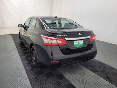 Used 2015 Nissan Sentra SV w/ Navigation Package FWD image 5