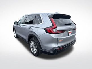 Used 2023 Honda CR-V EX-L video 3