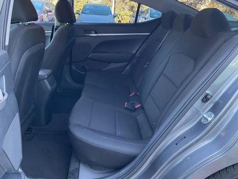Used 2020 Hyundai Elantra SE w/ Cargo Package (C1) image 14