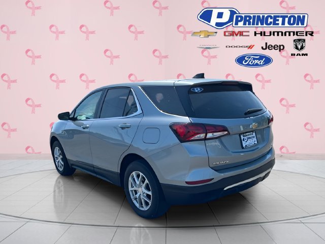 Used 2024 Chevrolet Equinox LT AWD/4WD image 5