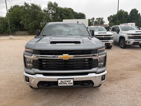 New 2026 Chevrolet Silverado 2500 LT w/ All Star Edition AWD/4WD image 9