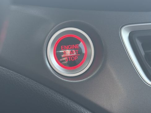 Used 2019 Honda Ridgeline RTL image 15