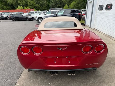 Used 2013 Chevrolet Corvette Convertible w/ 2LT Preferred Equipment Group RWD image 8