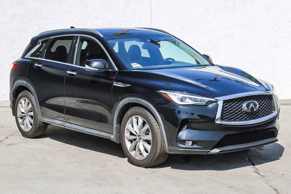 Used 2020 INFINITI QX50 Luxe FWD image 3