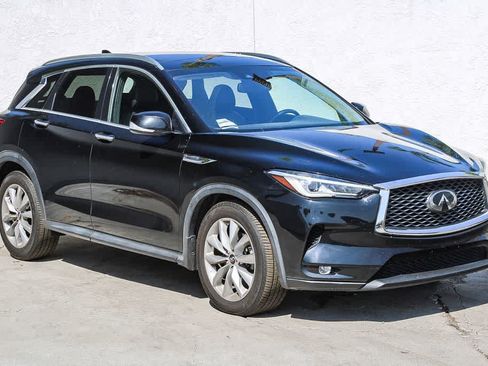 Used 2020 INFINITI QX50 Luxe FWD image 3