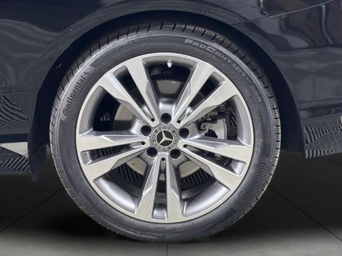 Used 2023 Mercedes-Benz C 300 Coupe image 23