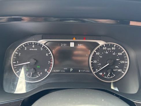 Used 2022 Nissan Pathfinder Platinum w/ Cargo Package AWD/4WD image 29