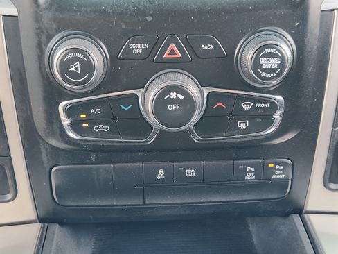 Used 2016 RAM 1500 Lone Star RWD image 20