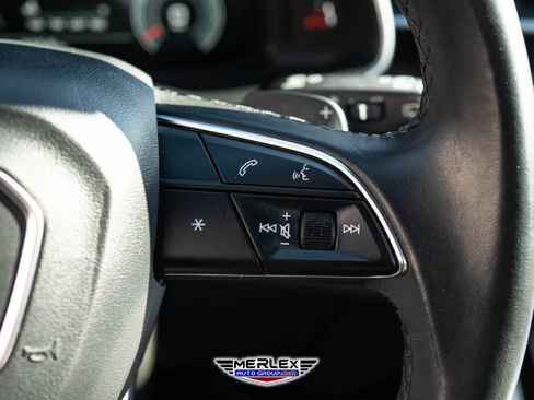 Used 2021 Audi Q8 Premium Plus image 26