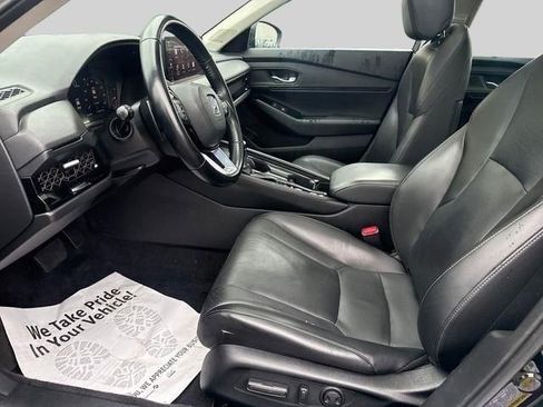 Used 2023 Honda Accord Touring image 3