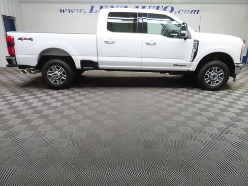 Used 2026 Ford F350 Lariat AWD/4WD image 2