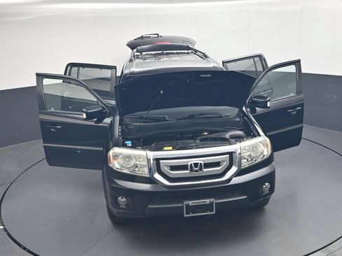 Used 2011 Honda Pilot Touring image 36