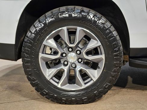 Used 2024 Chevrolet Suburban LS w/ Driver Alert Package AWD/4WD image 17