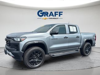 Used 2025 Chevrolet Colorado Trail Boss AWD/4WD video 2