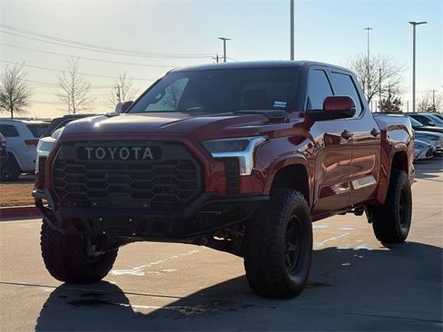 Used 2022 Toyota Tundra Limited image 3