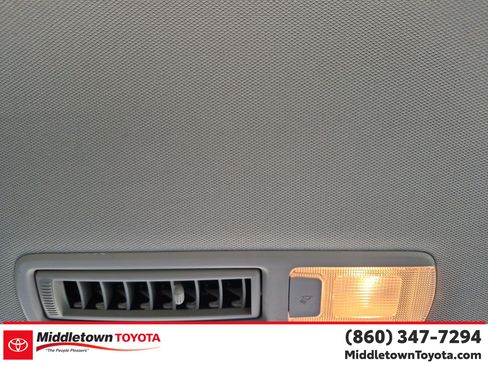 Used 2022 Toyota Sienna LE AWD/4WD image 28