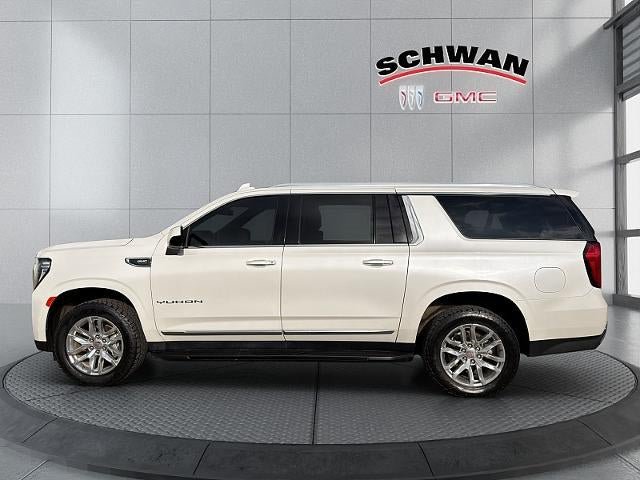 Used 2023 GMC Yukon XL SLT AWD/4WD image 7
