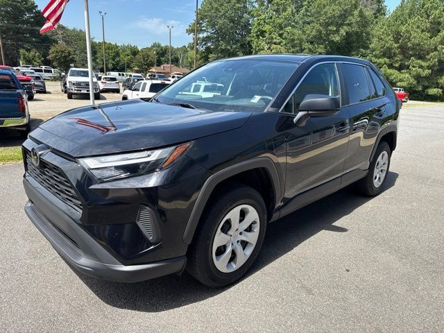 Used 2025 Toyota RAV4 LE FWD image 3