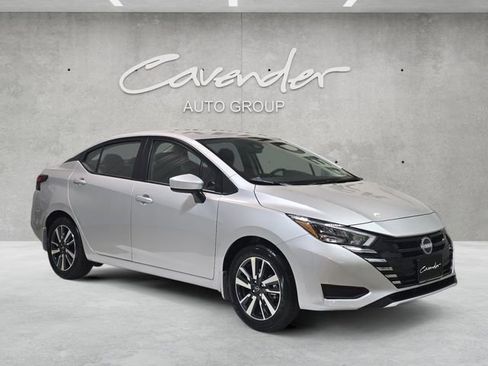 New 2025 Nissan Versa SV image 2