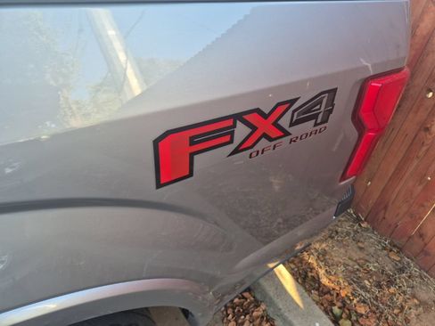 Used 2020 Ford F150 Lariat AWD/4WD image 11