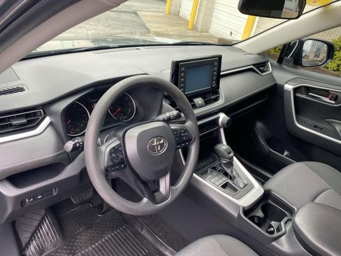 Used 2019 Toyota RAV4 XLE w/ All Weather Liner Package AWD/4WD image 16