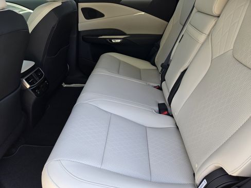 New 2026 Lexus RX 350 AWD image 20