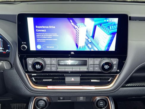 New 2026 Toyota Grand Highlander AWD Hybrid image 25