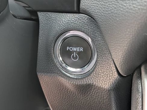 Used 2023 Toyota RAV4 XSE AWD/4WD image 18