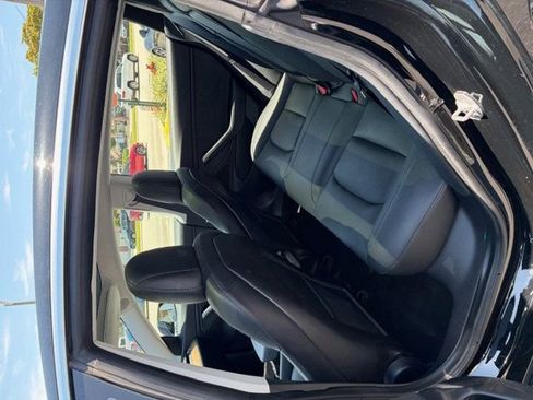 Used 2018 Tesla Model 3 Mid Range RWD image 15