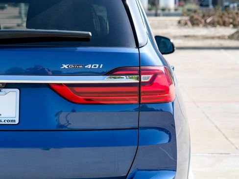 Used 2019 BMW X7 xDrive40i w/ Dynamic Handling Package AWD/4WD image 56