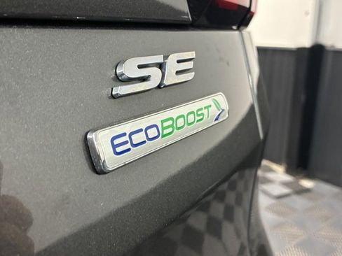 Used 2019 Ford Escape SE image 33