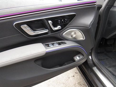 Certified 2023 Mercedes-Benz EQS 450+ 4MATIC Sedan w/ Executive Rear Seat Package image 8