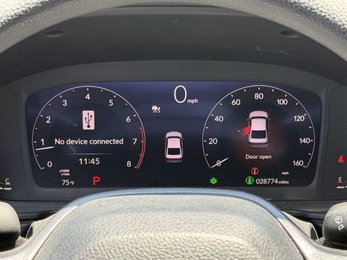 Used 2025 Honda Accord LX image 15