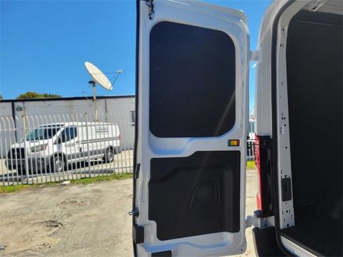 New 2026 Ford Transit 250 148 Medium Roof w/ Load Area Protection Package image 6