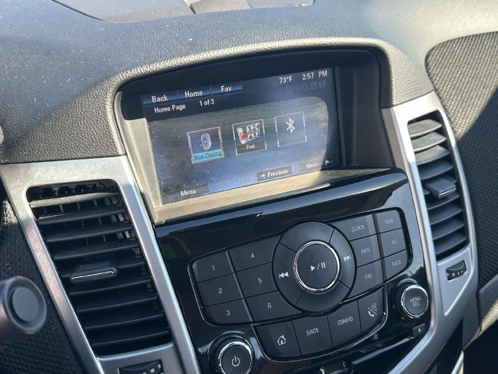 Used 2014 Chevrolet Cruze LT FWD image 24