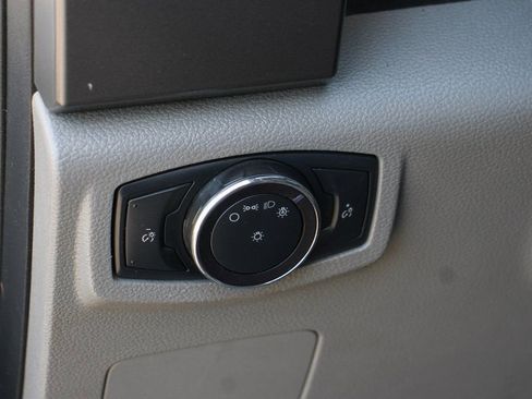 Used 2019 Ford F550 4x4 Crew Cab Super Duty image 19